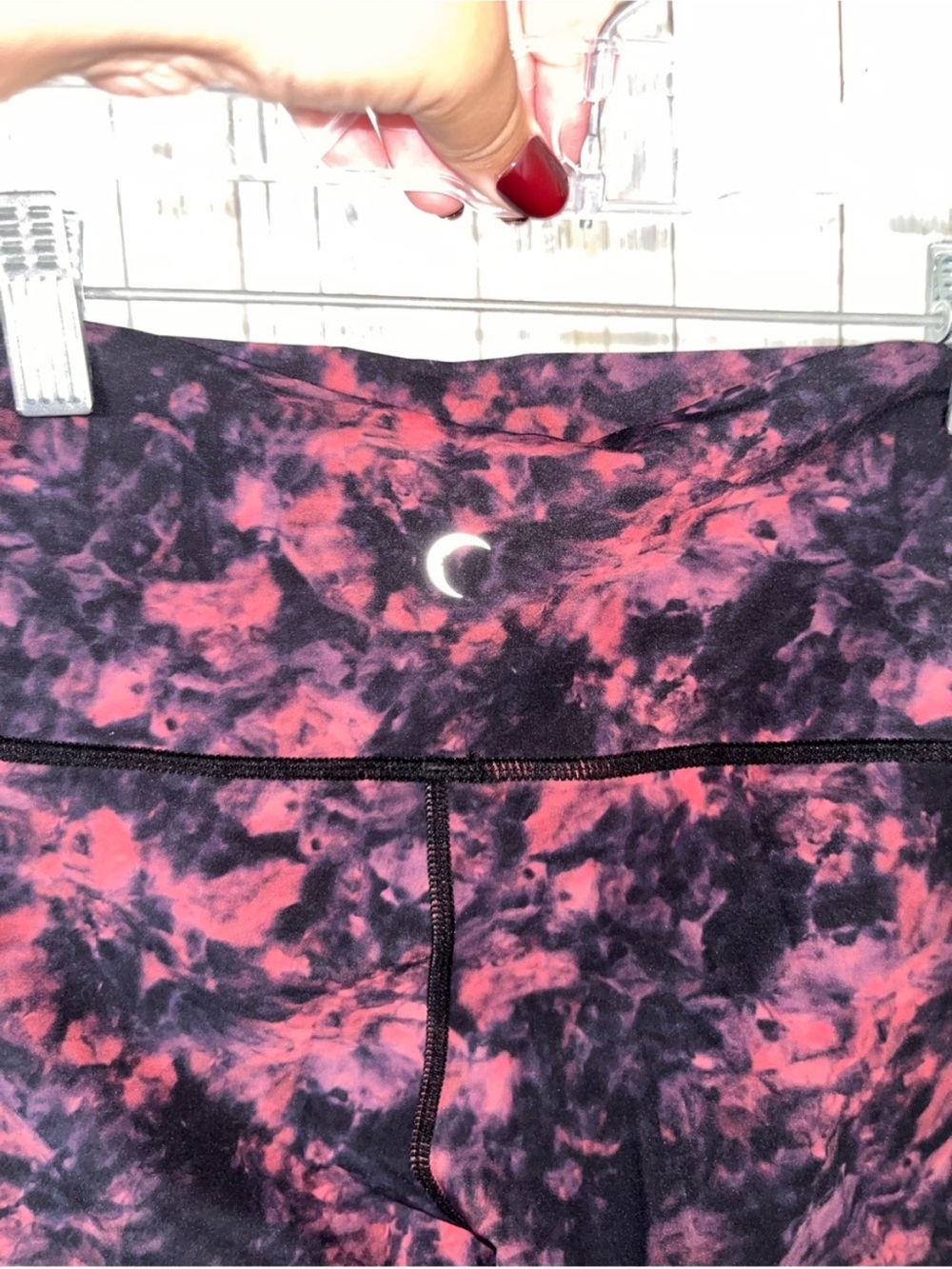 ZYIA Active Red Black Tie Dye High Rise 7/8 Leggings Size 2 - Picture 4 of 4